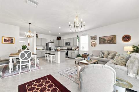32898 Pez Landing Lane, Wesley Chapel FL - photo 11 of 35