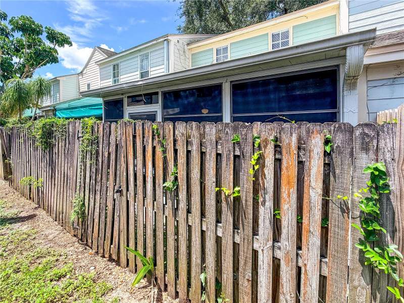 2 bedroom Townhouse at 1844 Mill Run Circle, Fletchers Mill, Tampa — photo 4