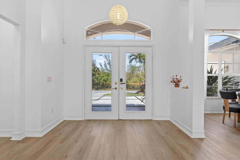 3 bedroom Single Family Residence at 8090 Arlewood Circle, Port Charlotte Sec 093, Port Charlotte — photo 5