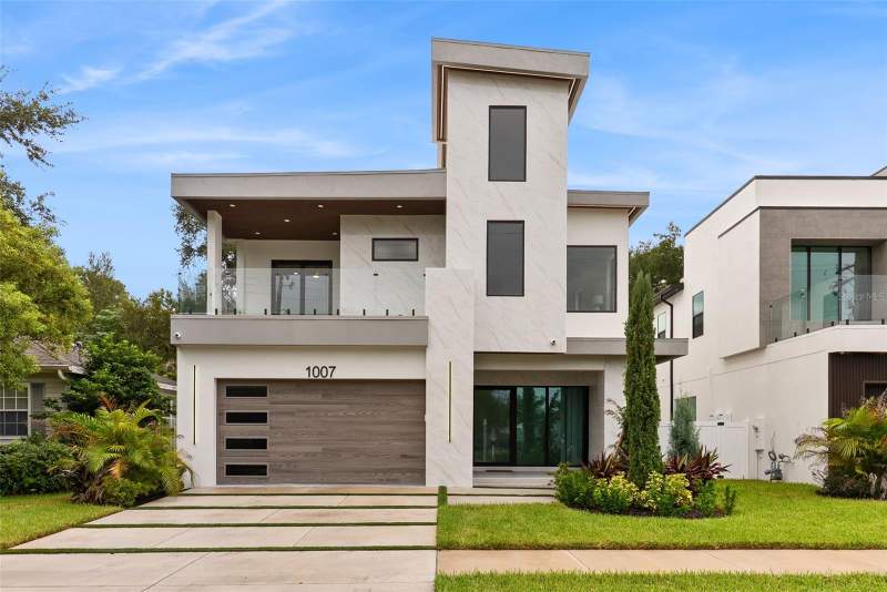 1007 W BRADDOCK STREET home for sale in Suburb Royal