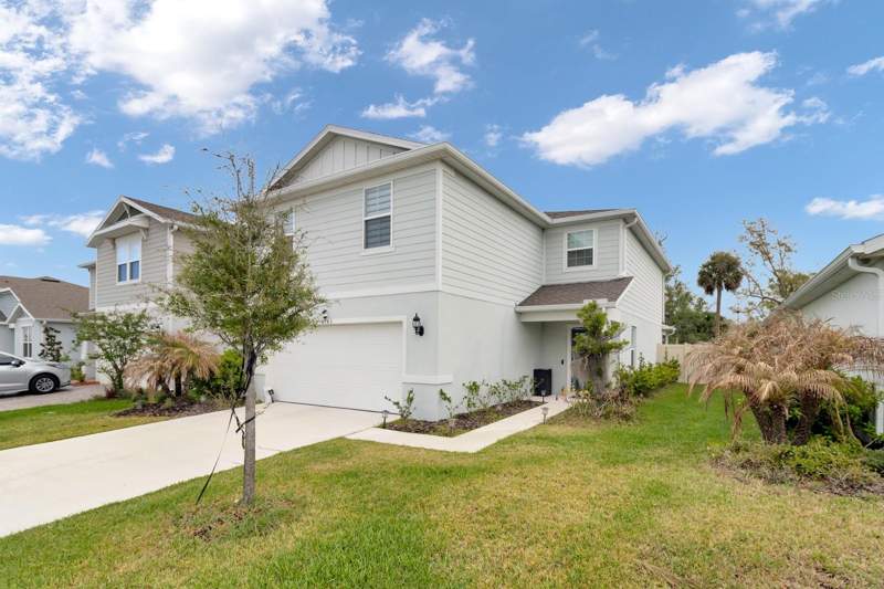 5 bedroom Single Family Residence at 4943 ROYAL POINT AVENUE, CYPRESS HAMMOCK PH 1, KISSIMMEE — photo 2