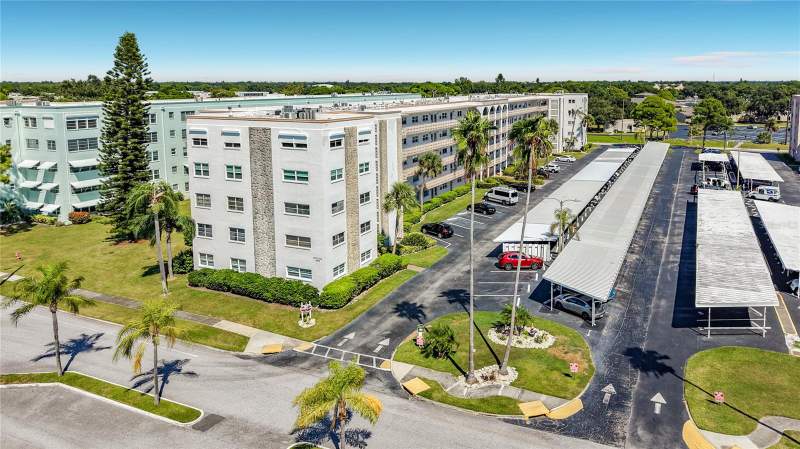 2 bedroom Condominium at 5603 80th Street #416, Five Towns Of St Pete, St Petersburg — photo 2