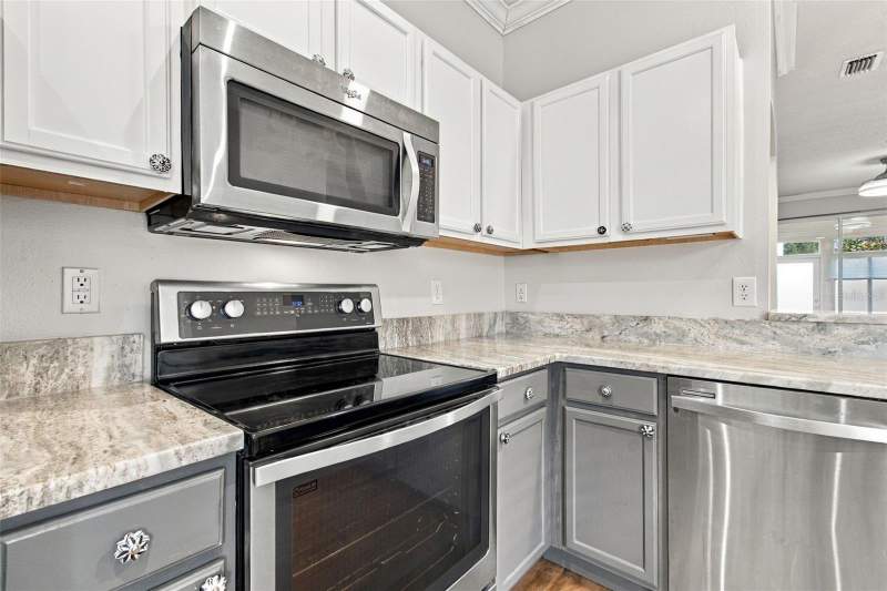 2 bedroom Townhouse at 11232 Windsor Place Circle, Windsor Place At Citrus Park P, Tampa — photo 4