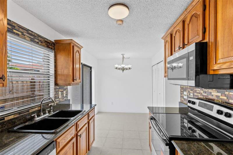 2 bedroom Condominium at 6267 Whispering Way #119, Hidden Creek Phase 7, Orlando — photo 2