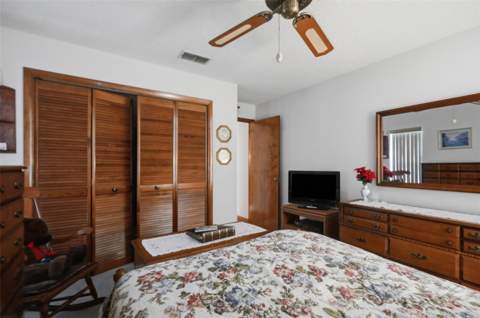 11333 Silverwood Court, Spring Hill FL - photo 24 of 38
