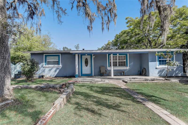 4 bedroom Single Family Residence at 243 W Martin Street, Apopka Terrace, Apopka — photo 3