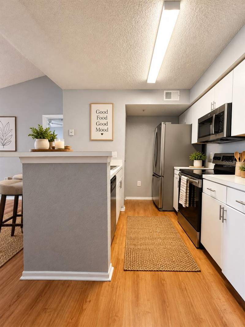 2 bedroom Condominium at 2202 Key West Court #633, Villas Del Sol At Kissimmee Condo, Kissimmee — photo 3