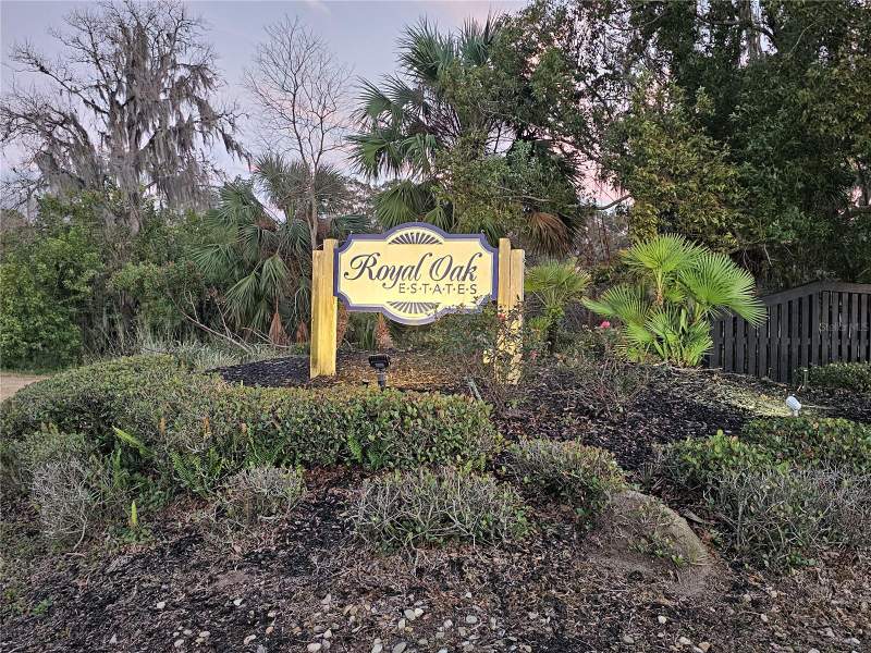 2 bedroom Townhouse at 2927 Tangerine Court, Leesburg Royal Oak Estates, Leesburg — photo 3
