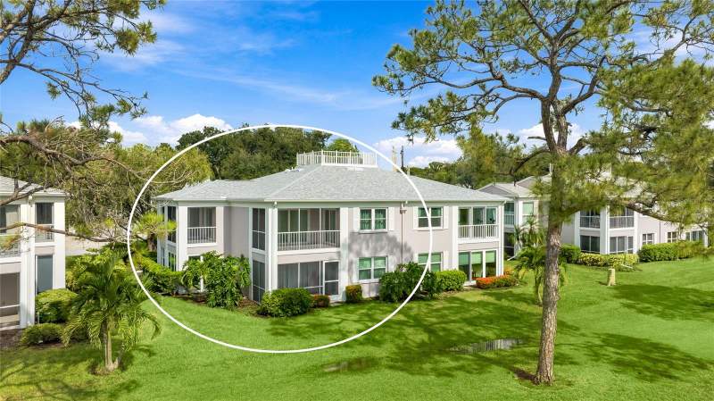 2 bedroom Condominium at 5610 Sheffield Greene Circle #6, Sheffield Greene, Sarasota — photo 2