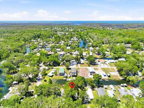 6169 Waverly Road, Weeki Wachee FL - photo 16 of 55