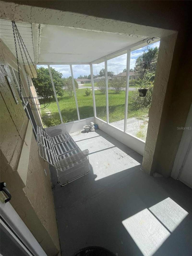3 bedroom Single Family Residence at 4855 SW 148th Place, Marion Oaks Un 01, Ocala — photo 3