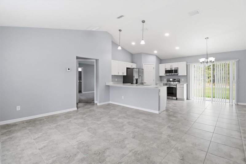 3 bedroom Single Family Residence at 3266 SW Admiral Landing Drive, Rainbow Lakes Estate, Dunnellon — photo 3