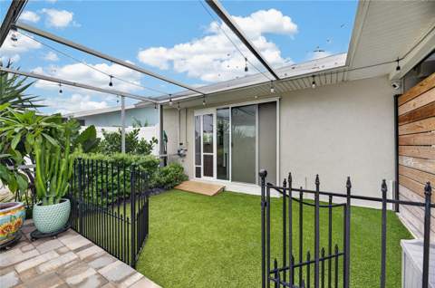 6510 Solitaire Palm Way, Apollo Beach FL - photo 13 of 93