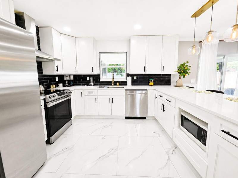 3 bedroom Single Family Residence at 1419 Shelby Parkway, Cape Coral, Cape Coral — photo 5