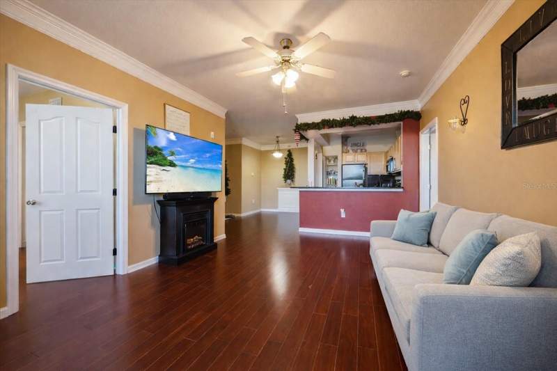 2 bedroom Condominium at 12849 Madison Pointe Circle #307, Discovery Palms, Orlando — photo 4