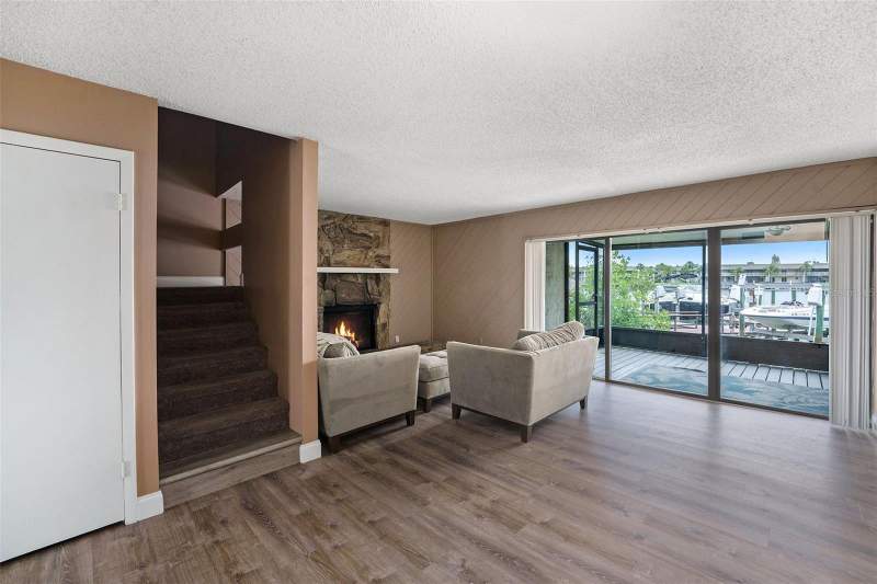 2 bedroom Condominium at 8719 Cove Court #10, Spinnaker Cove Ph I Sec, Tampa — photo 5