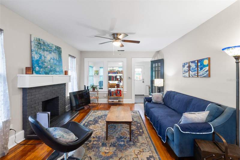 2 bedroom Single Family Residence at 1527 13th Street, Chambers 1st Add To Hollywood, St Petersburg — photo 3