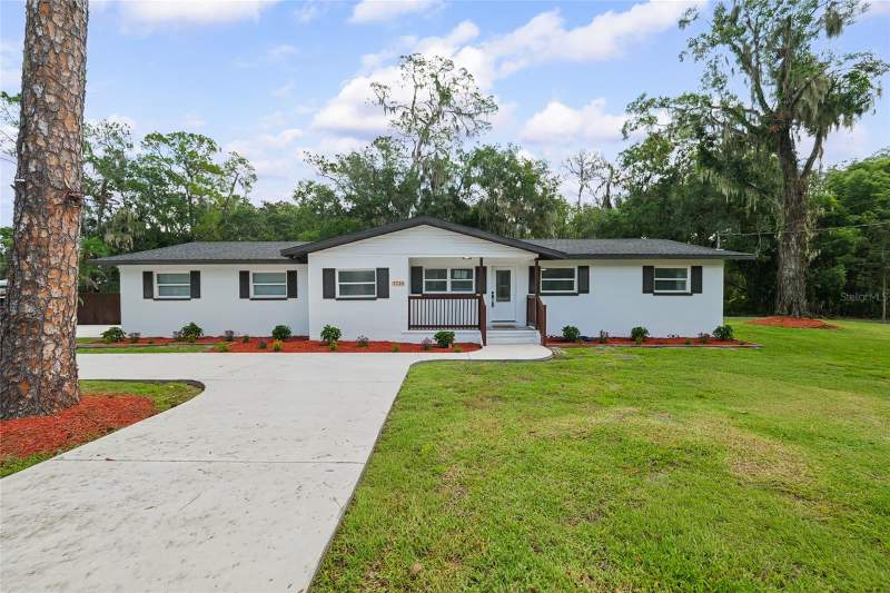 3 bedroom Single Family Residence at 1725 Walker Road, Webster & Omohundro Sub, Lakeland — photo 3