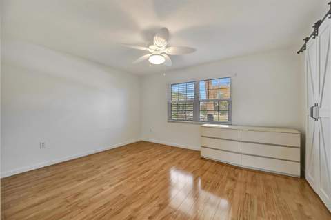 650 Pinellas Point Drive ##205, St Petersburg FL - photo 6 of 6