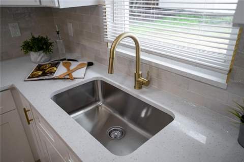 11309 115th Street, Largo FL - photo 14 of 32