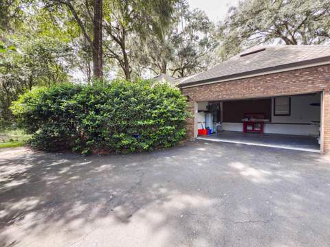 8613 SW 55th Place, Gainesville FL - photo 11 of 60