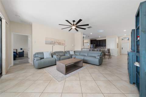 4303 Summer Breeze Way, Kissimmee FL - photo 21 of 44