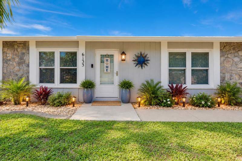 2 bedroom Single Family Residence at 6133 Thorman Road, Port Charlotte Sec 095, Port Charlotte — photo 4