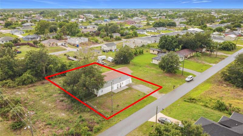 4 bedroom Single Family Residence at 3303 6th Street, Lehigh Acres, Lehigh Acres — photo 3