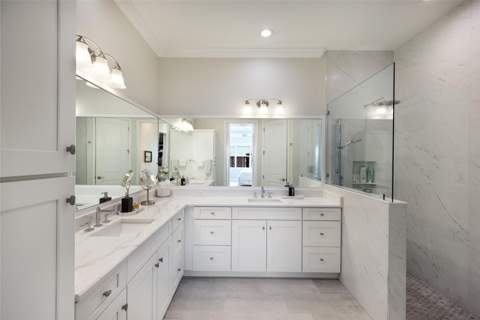 318 Compass Point Drive #202, Bradenton FL - photo 24 of 79