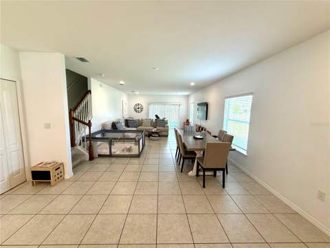 4910 Coral Castle Drive, Kissimmee FL - photo 6 of 37