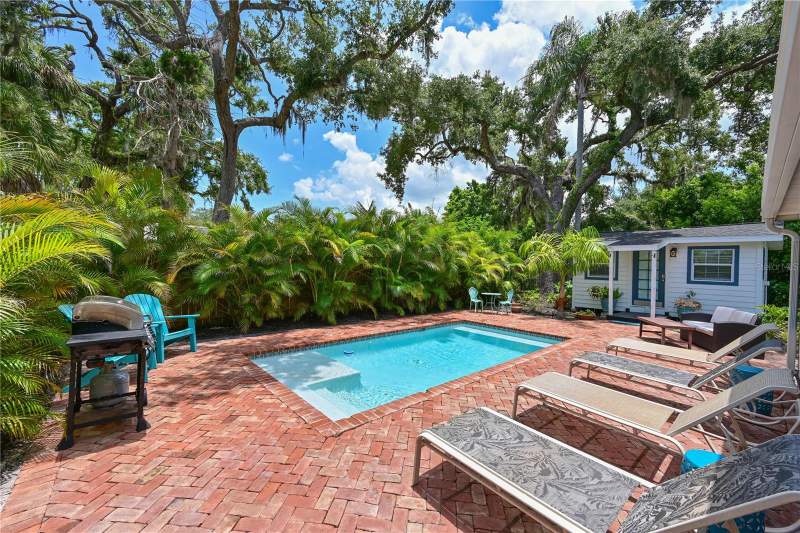 2 bedroom Single Family Residence at 1318 6th Street, A R Anthonys Sub Of Pt Sec14&23 T34 R17, Palmetto — photo 4