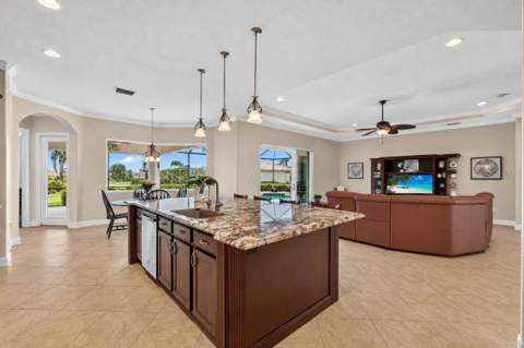 17115 4th Avenue, Bradenton FL - photo 17 of 81