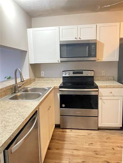 5226 Via Hacienda Cir #A214, Orlando FL - photo 6 of 6