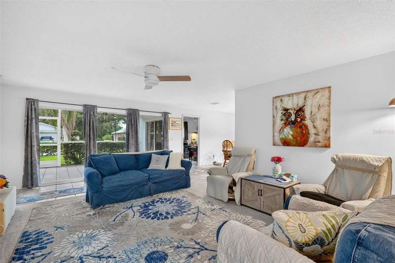 2 bedroom Condominium at 7283 Eleanor Circle, Pinehurst Sec I, Sarasota — photo 5