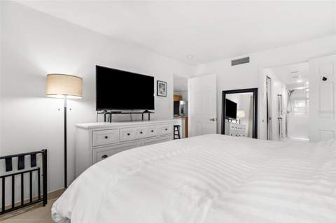 600 Sutton Place #101B, Longboat Key FL - photo 13 of 53