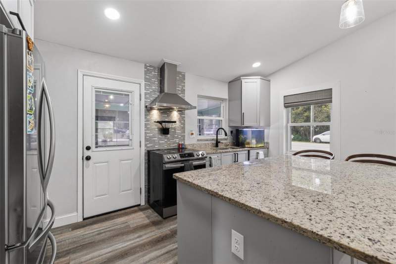 2 bedroom Single Family Residence at 4430 Rummell Road, Runnymede Shores, St Cloud — photo 3