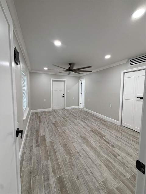 8715 Driftwood Drive, Tampa FL - photo 18 of 41