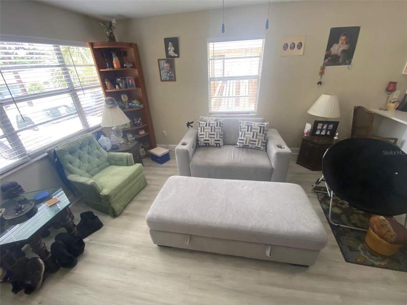 4 bedroom Single Family Residence at 8503 N 11th Street, Sulphur Spgs Add, Tampa — photo 4