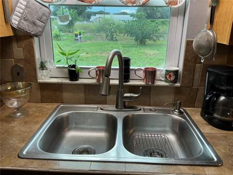 109 Herrick Street, Auburndale FL - photo 10 of 47