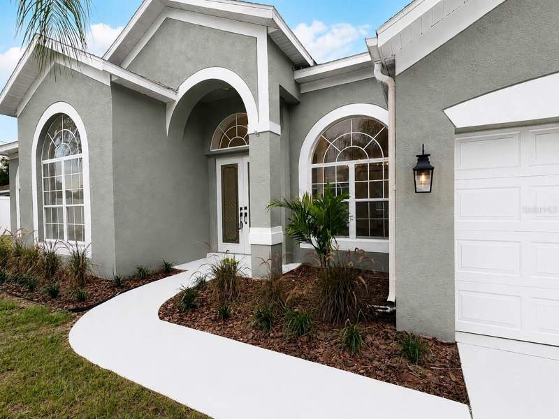 5 bedroom Single Family Residence at 2532 Bellwood Drive, Hickory Lakes Ph 2, Brandon — photo 2