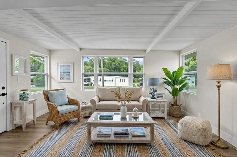 2 bedroom Mobile Home at 205 Palo Verde Drive, Hawthorne At Leesburg A Coop, Leesburg — photo 3