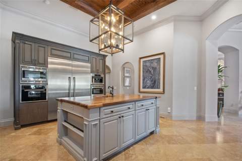 9349 Tibet Pointe Circle, Windermere FL - photo 18 of 90