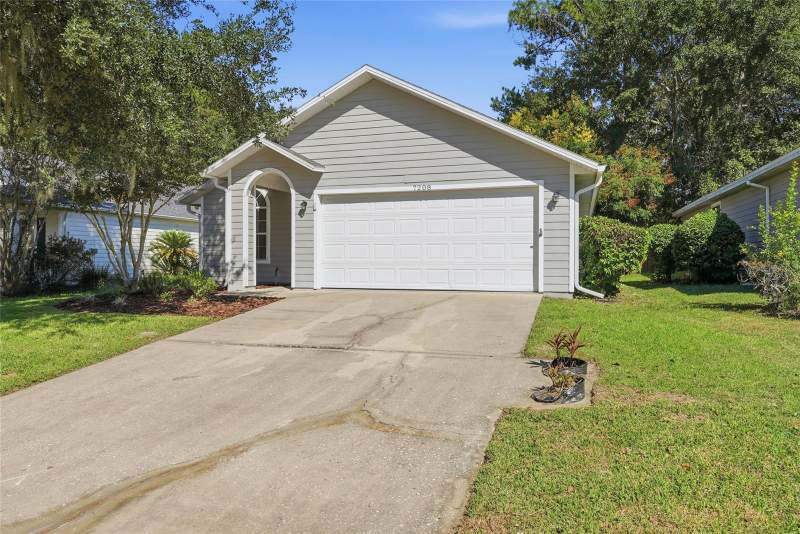3 bedroom Single Family Residence at 7208 NW 121st Avenue, Turkey Creek, Alachua — photo 2