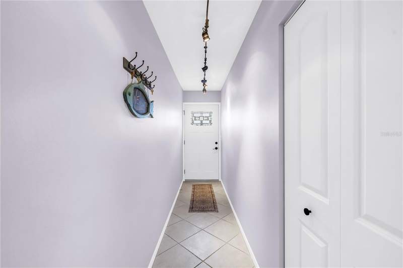 1 bedroom Condominium at 5725 80th Street #106, Five Towns Of St Pete, St Petersburg — photo 4