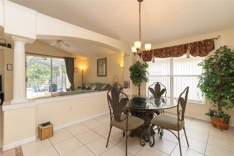 4 bedroom Single Family Residence at 4626 Eagle Peak Drive, Eagle Pointe Ph 2, Kissimmee — photo 4