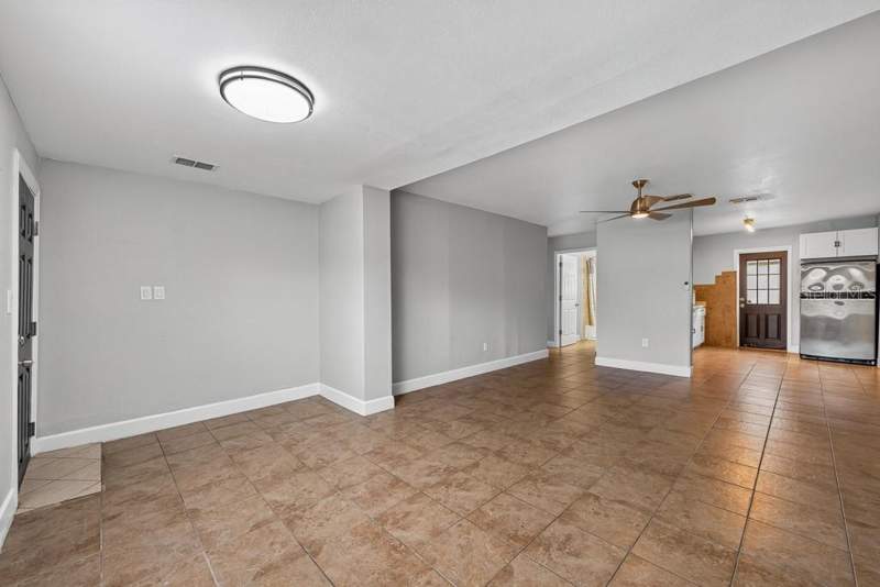 4 bedroom Single Family Residence at 725 Strain Boulevard, Skyline Acres, Lakeland — photo 5