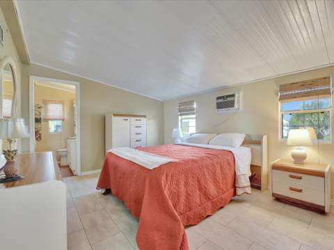 118 Saint Pierres Way, Apollo Beach FL - photo 15 of 35