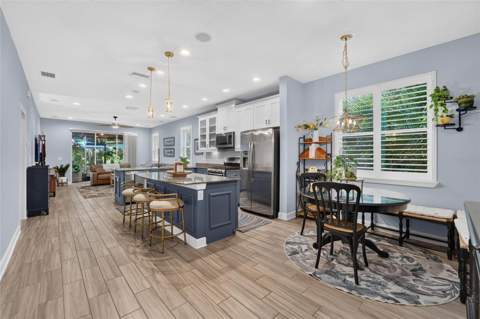 6511 Salt Creek Avenue, Apollo Beach FL - photo 18 of 94