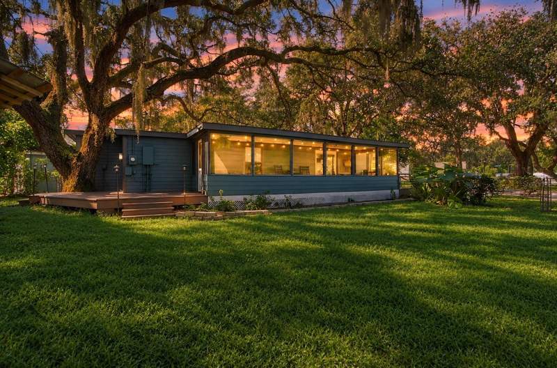 1922 BEACHWAY LANE home for sale in Holiday Club