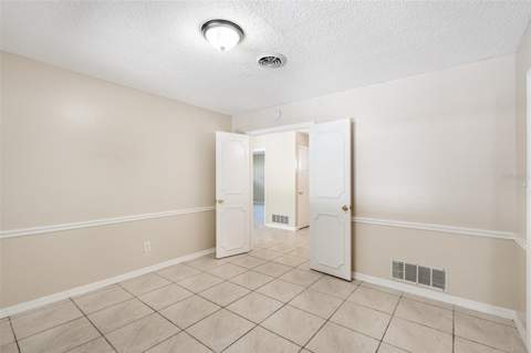 806 Highland Drive, Altamonte Springs FL - photo 11 of 36